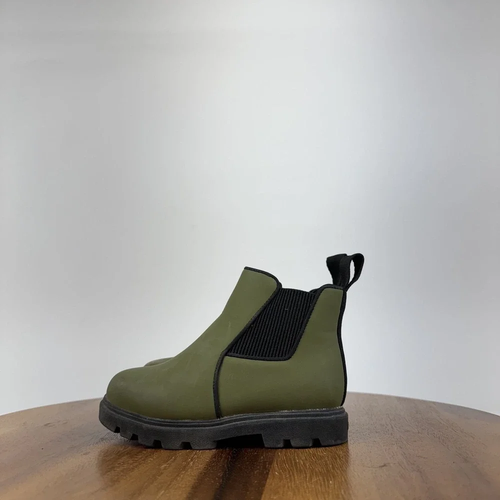 Little Kids Native Kensington Green Waterproof Pull On Chelsea Boots Size 9 C